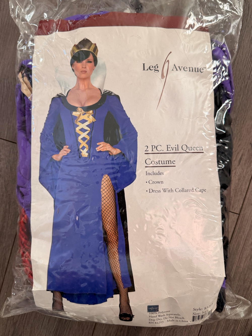 Leg Avenue Adult Evil Queen Costume 
Size- M/L